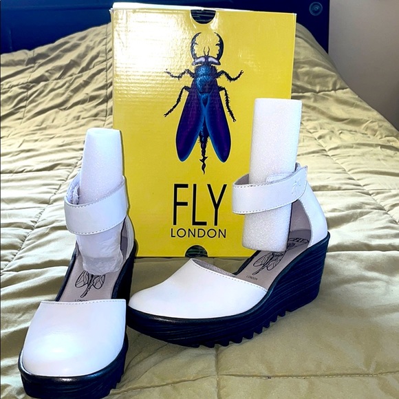 Fly London Shoes - Fly London Leather Sandals